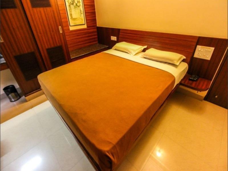 Hotel Sheetal Residency à Bangalore Extérieur photo